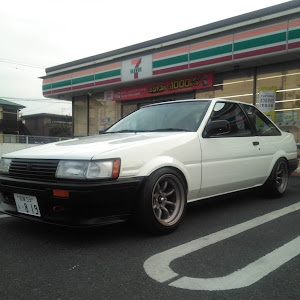 カローラレビン AE86