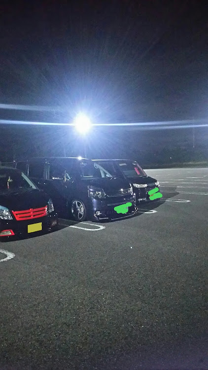  プラント積載車。さんが投稿したタント・ワゴンＲ MH２３ 改・突然な集まり❗・ヴォクシー ZRR70w 改に関するカスタム事例の投稿画像9枚目