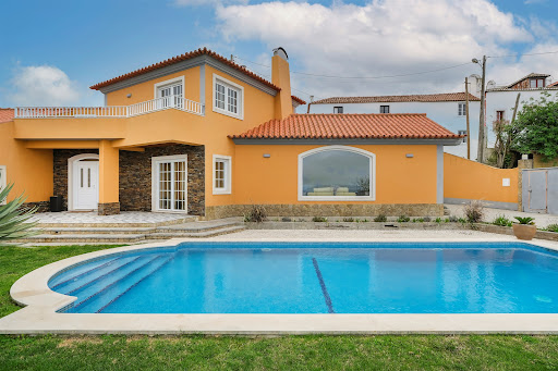 Maison avec piscine et jardin 1