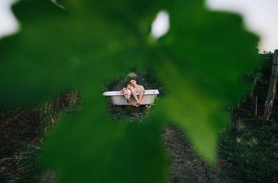 Fotografo di matrimoni Elena Mikhaylova (elenamikhaylova). Foto del 20 agosto 2017