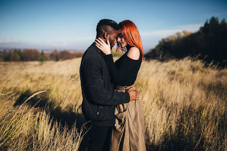 Wedding photographer Dmitriy Lavrov (lavrovdima). Photo of 9 November 2016