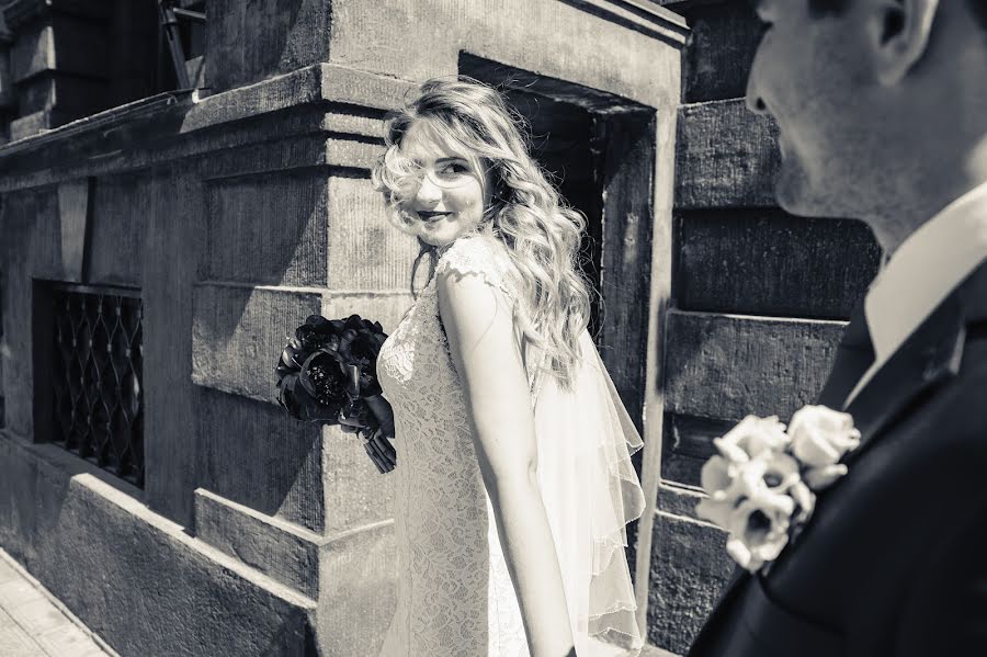 Wedding photographer Vladimir Kulikov (vovakul). Photo of 17 August 2015