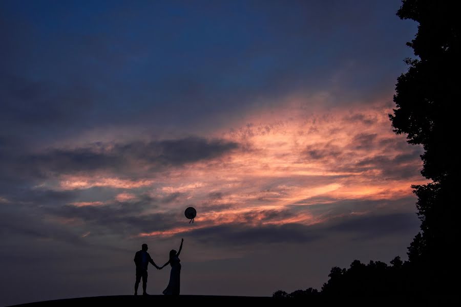 Fotógrafo de bodas Oleg Nemchenko (olegnemchenko). Foto del 6 de octubre 2018