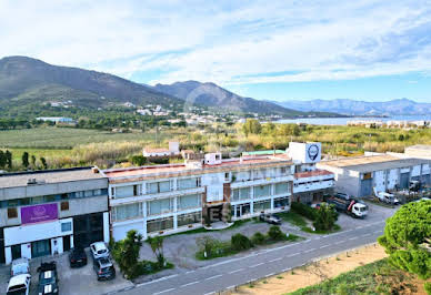 Apartment with terrace 1