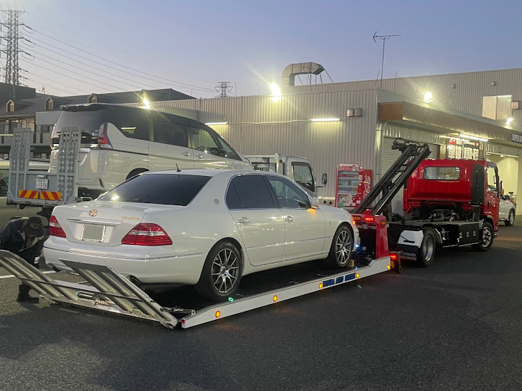 セルシオのセルシオ・セルシオ30後期・オルタネーター故障・オルタネーター交換に関するカスタム事例の投稿画像1枚目