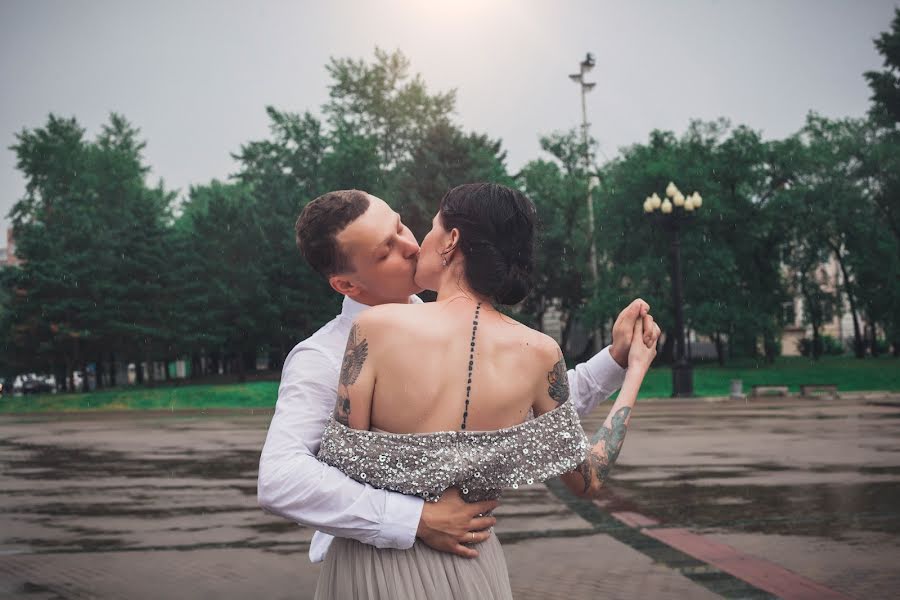 Wedding photographer Viktoriya Bardo (bardov). Photo of 27 December 2018