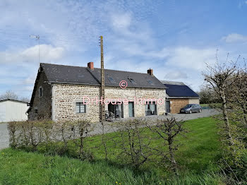 maison à Fougerolles-du-Plessis (53)