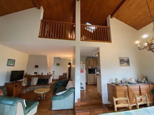 Vente maison 6 pièces 165 m² à Saint-Sauveur (38160), 399 000 €