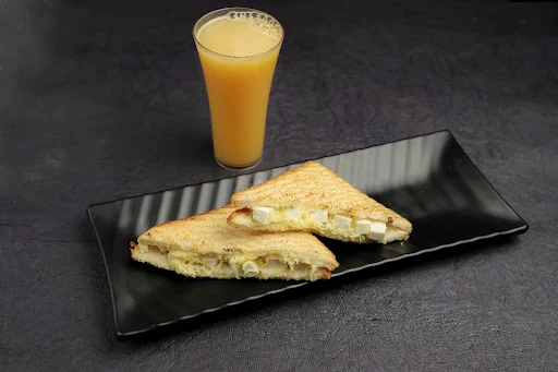 Paneer Chilli Cheese Grill Sandwich Premium + Juice