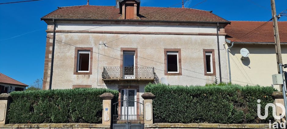 Vente maison 8 pièces 252 m² à Bouligney (70800), 98 000 €