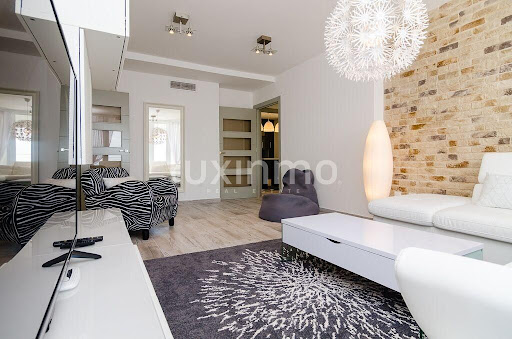 Apartment with terrace 4