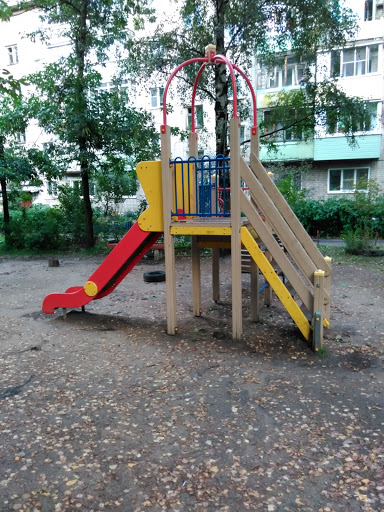 Детский городок на ул. Писемского