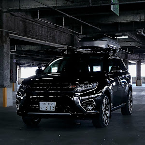 アウトランダーPHEV GG2W