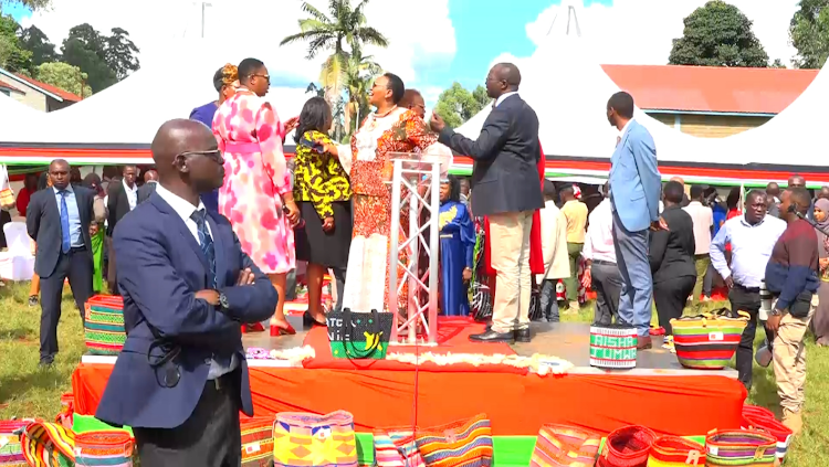 The moment when the meeting came to a standstill after leaders publicly disagreed at Kigumo Bendera grounds.