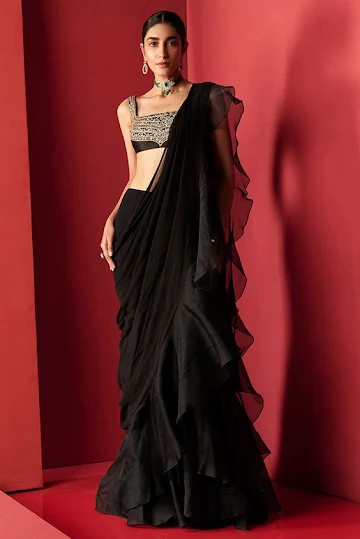 latest-saree-trends_RuffleSaree_Pinterest