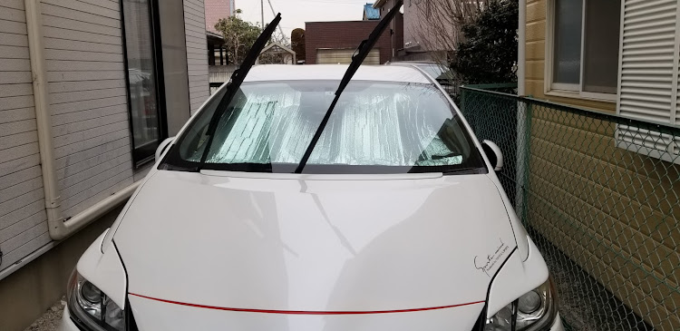 プリウス G'sの雪用ワイパー交換に関するカスタム事例の投稿画像1枚目