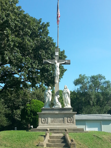 Mount Calvary Catholic Cemetery