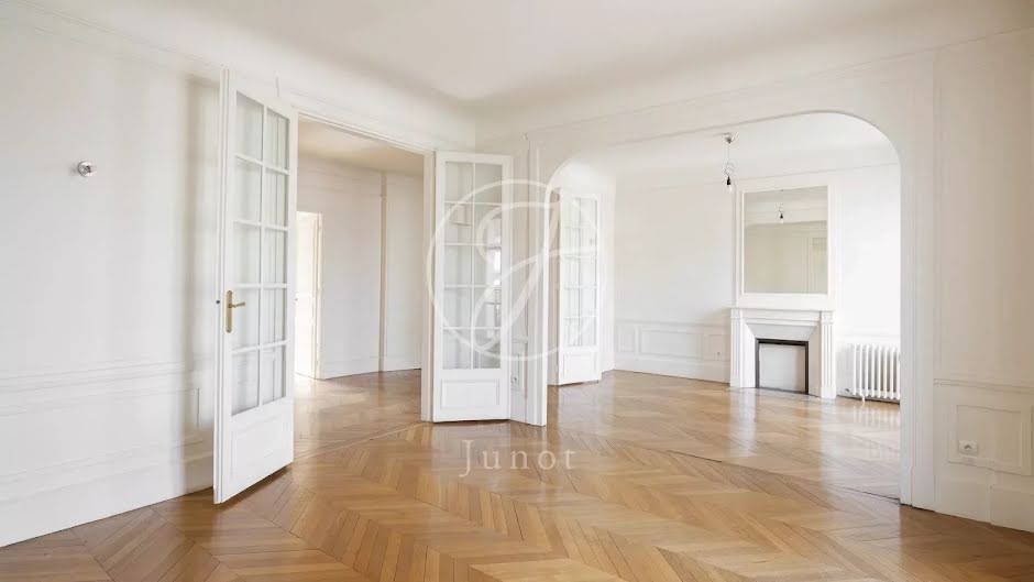 Vente appartement 6 pièces 158.6 m² à Paris 16ème (75016), 1 550 000 €