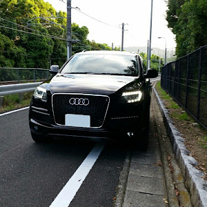 Q7 3.6 FSIクワトロ