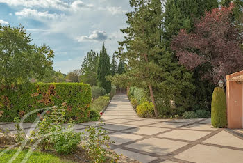 propriété à Aix-en-Provence (13)