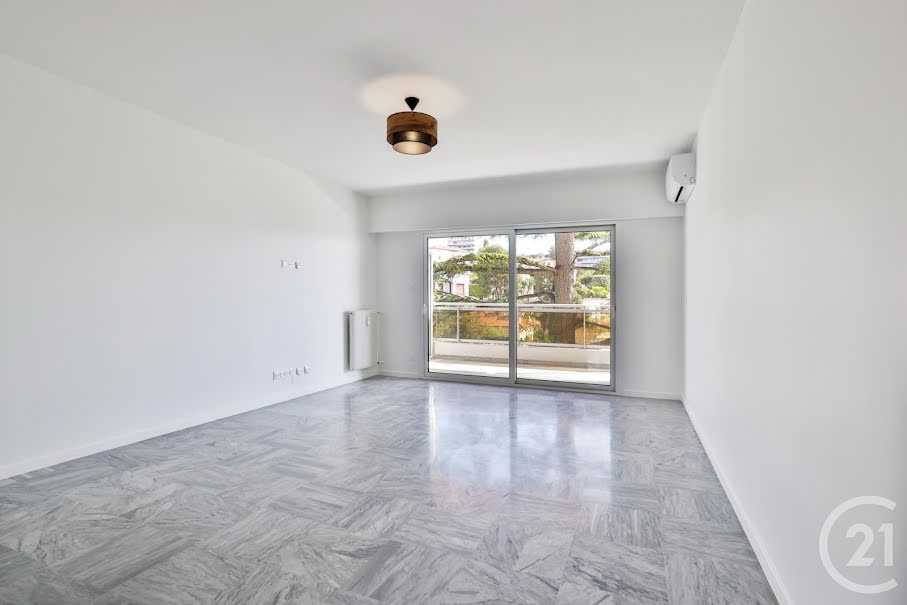 Vente appartement 2 pièces 57.28 m² à Nice (06000), 450 000 €