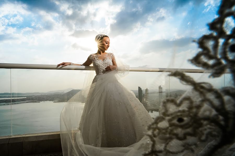 Fotografo di matrimoni Alvaro Ching (alvaroching). Foto del 19 febbraio 2019