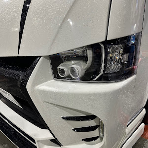 ハイエースバン KDH200V