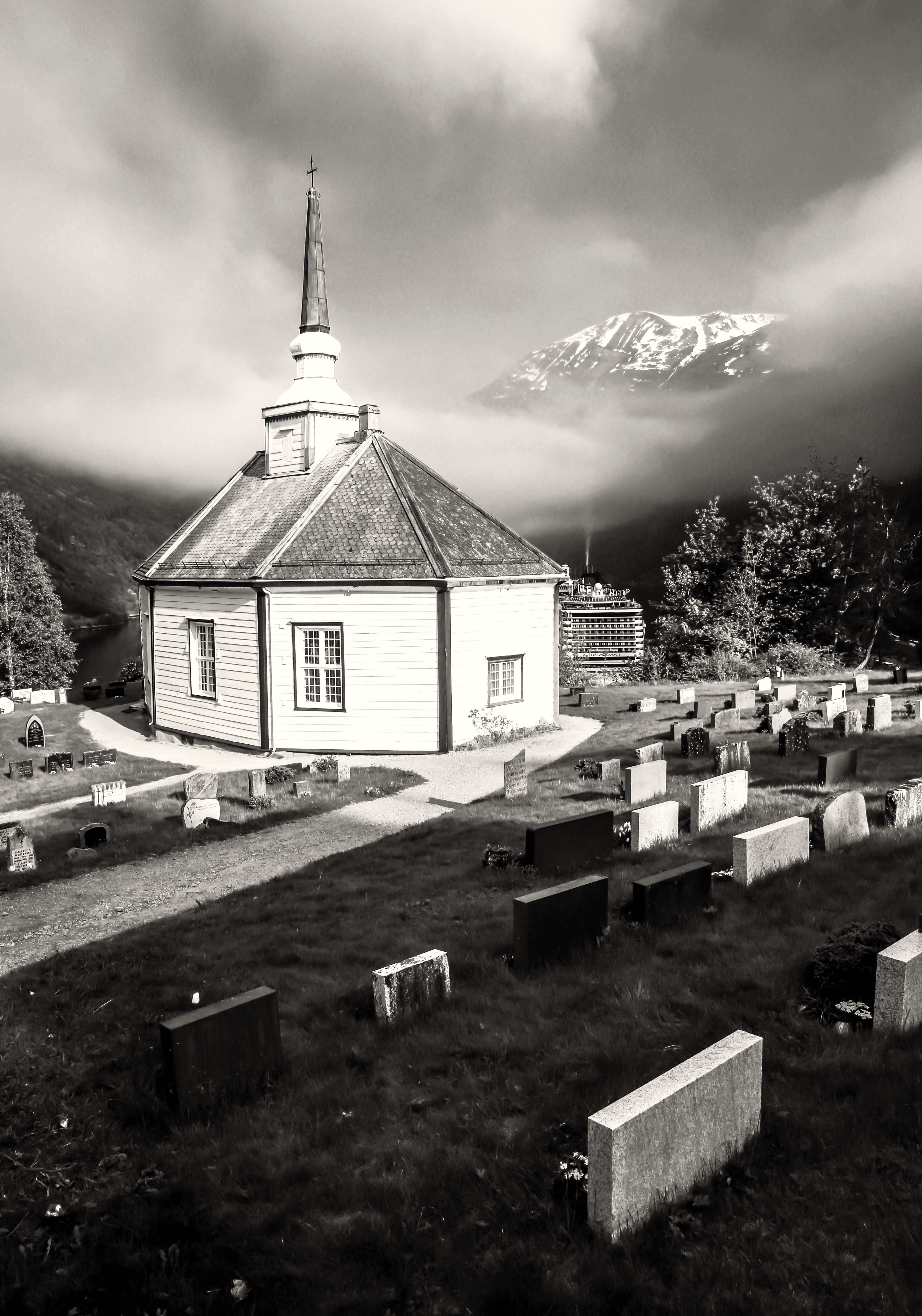 Piccolo cimitero di montagna di Rosaria_Scrofani