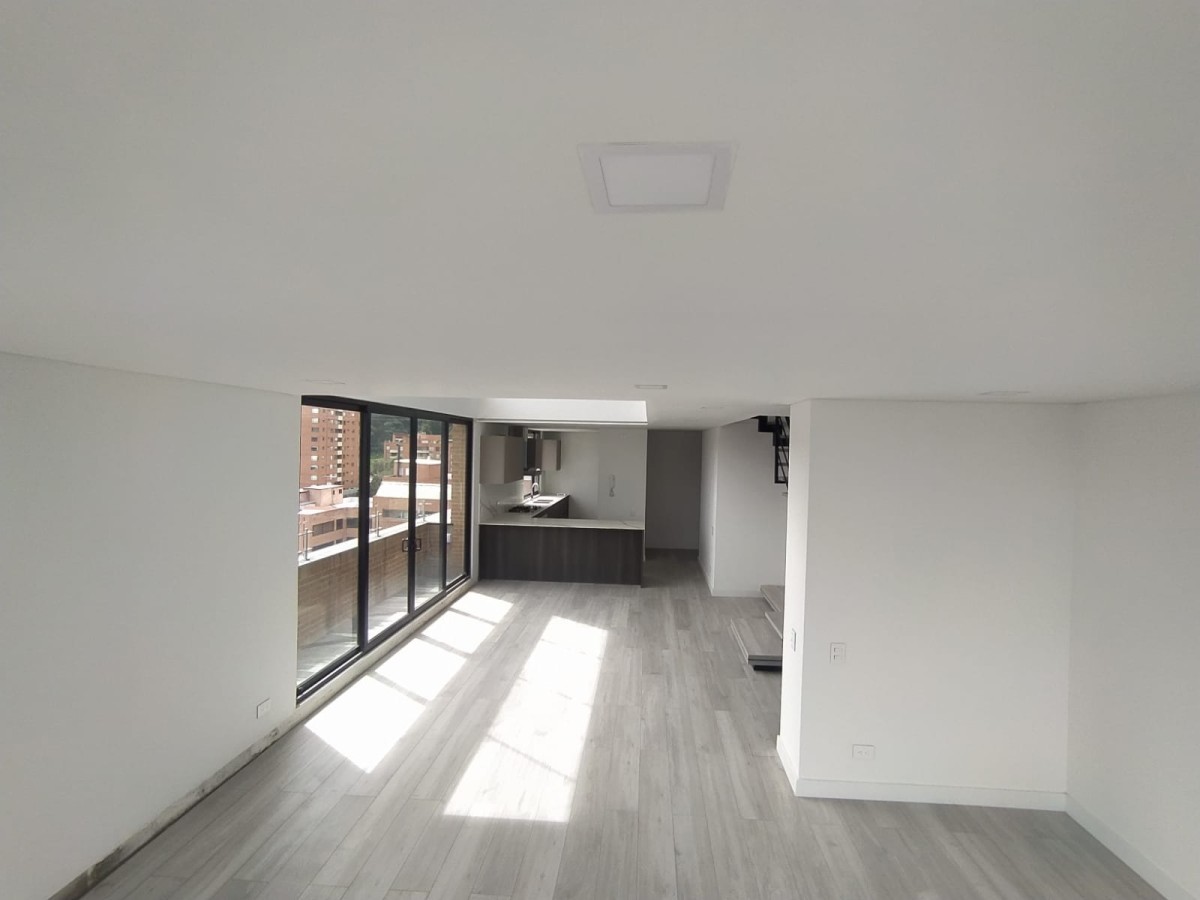 Apartamento En Venta - Santa Barbara Alta, Bogota