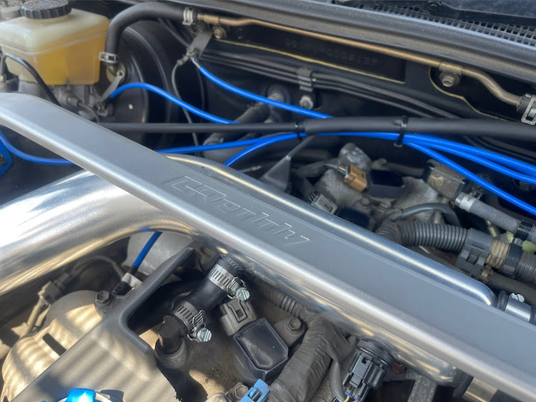 クラウンエステートのクラウンエステート・1G-FE・DIY・GReddy・エアクリーナー交換に関するカスタム事例の投稿画像4枚目