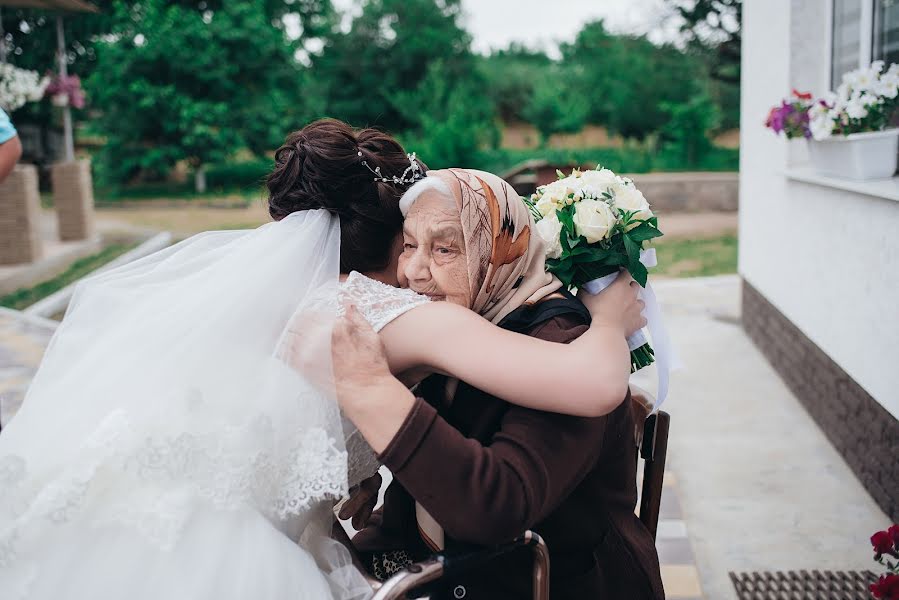 Fotografo di matrimoni Ilona Soya (photosoya). Foto del 16 agosto 2017