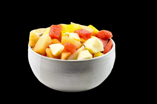 Detoxifying Watermelon Banana Pineapple, Apple And Papaya Fruit Bowl