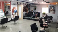 Oliv's Unisex Salon photo 1