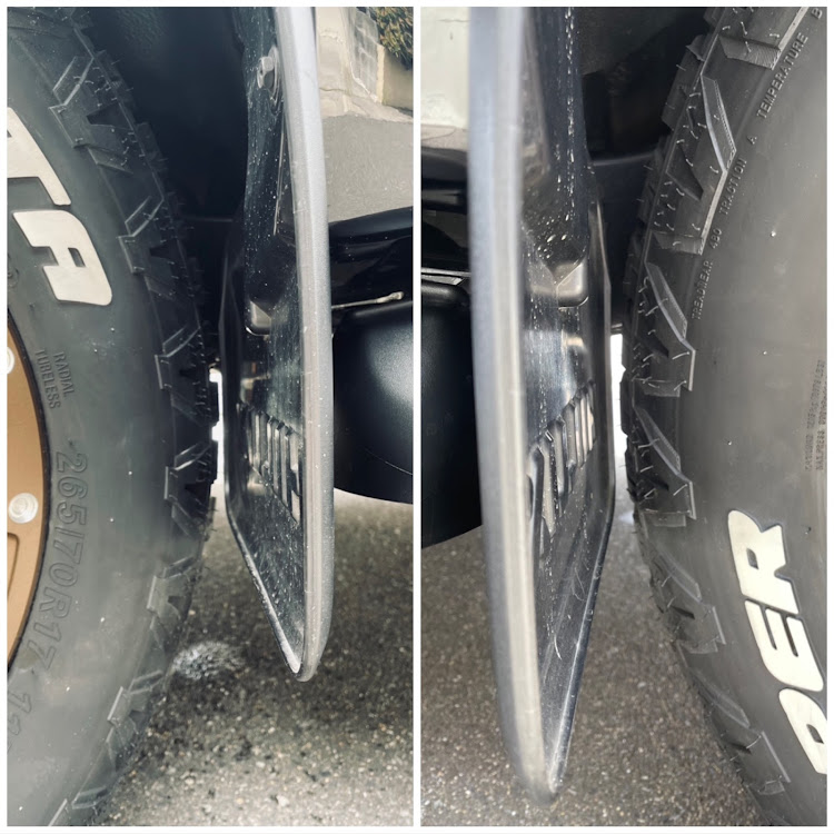 ハイラックスのGR ハイラックス・RAYS・MONSTA  TERRAIN GRIPPER・デイトナM8に関するカスタム事例の投稿画像2枚目