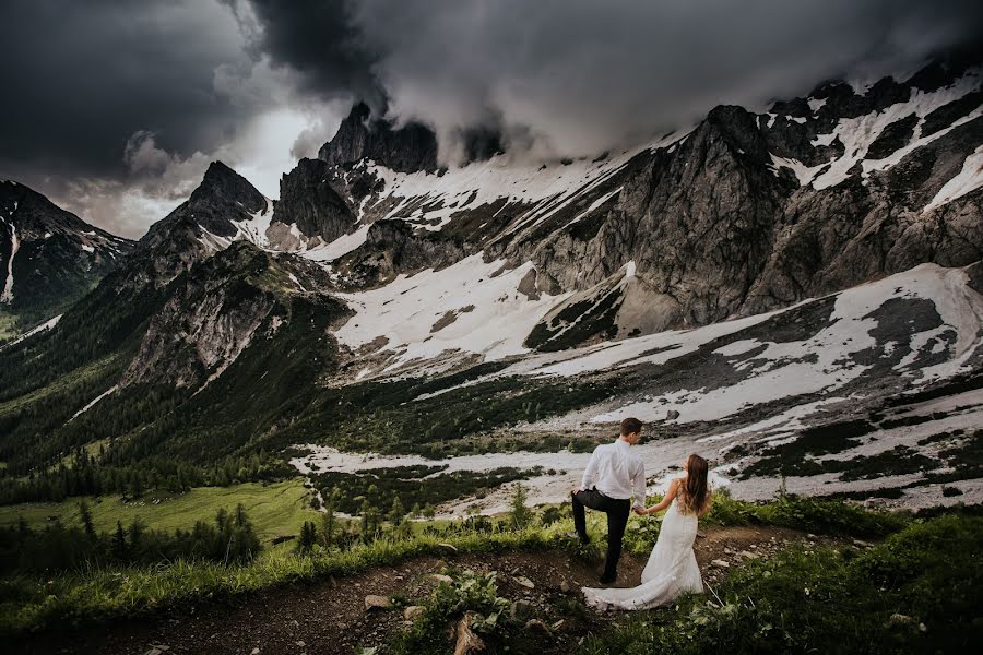 Jurufoto perkahwinan Marcin Sosnicki (sosnicki). Foto pada 11 Jun 2018