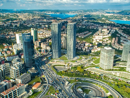 Appartement avec piscine 1