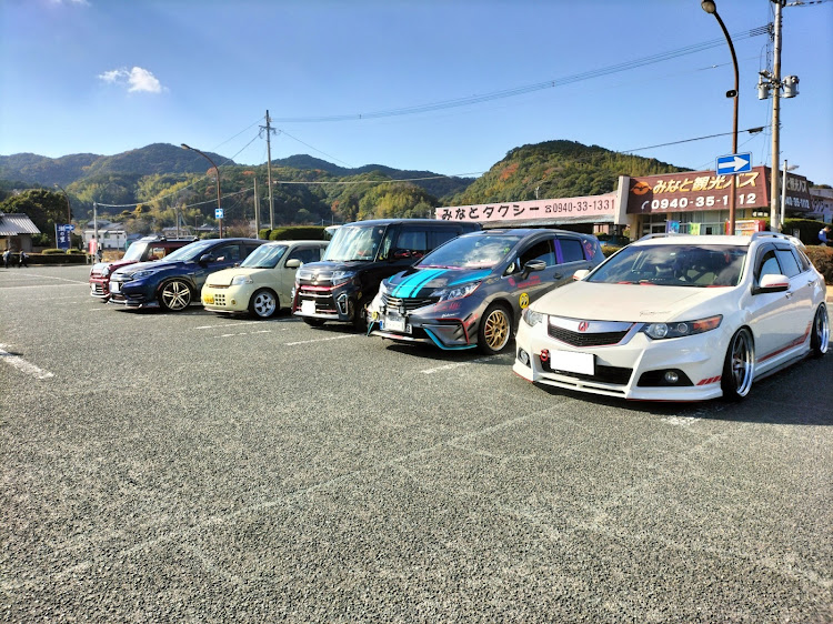 ノートの車が好きな人と繋がりたい・今年1年ありがとうございました・オフ会・collection・いつもイイね＆コメントありがとうございます😆に関するカスタム事例の投稿画像1枚目