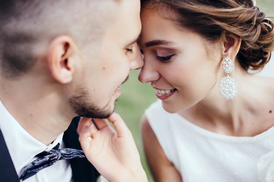 Wedding photographer Ilya Lobov (ilyailya). Photo of 12 February 2016