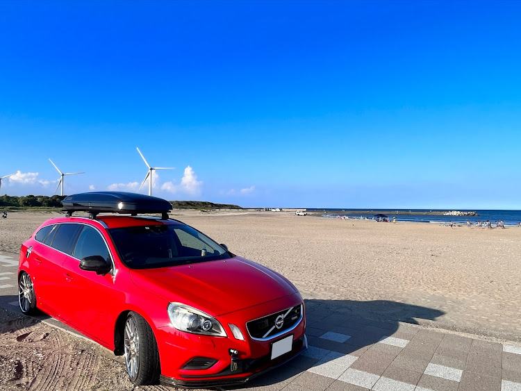 V60のスマホ撮影・ドライブ・オフ会・海と愛車に関するカスタム事例の投稿画像2枚目
