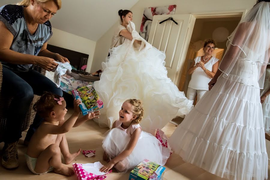 Esküvői fotós Isabelle Hattink (fotobelle). Készítés ideje: 2017 július 10.