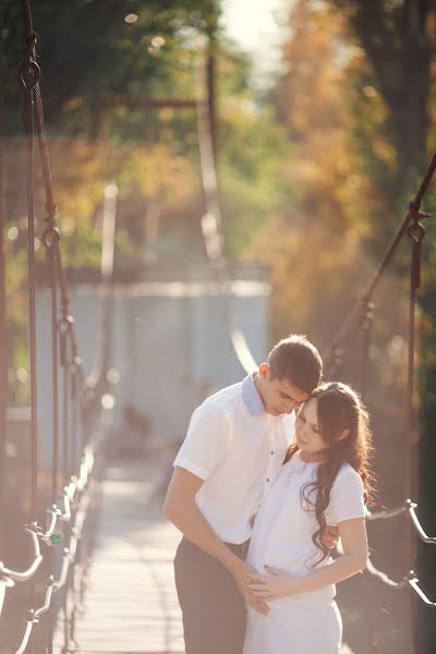 Fotógrafo de casamento Marina Brusilova (marinabrusilova). Foto de 21 de janeiro 2015