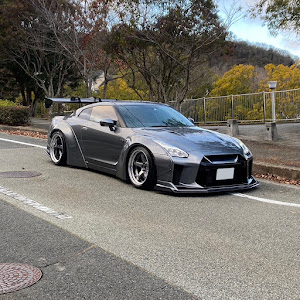 NISSAN GT-R R35