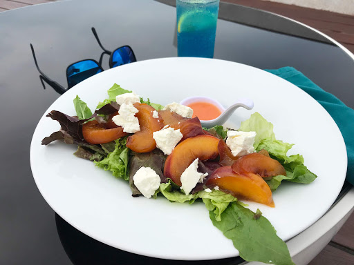 A perfect peach and goat cheese salad at Temptation Cancun Resort. 