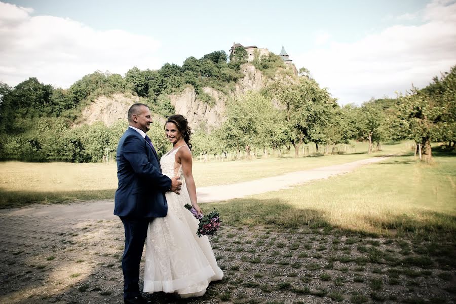 Fotografo di matrimoni Kristýna Jas (kristtyna). Foto del 11 luglio 2018