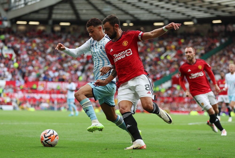 Bruno Fernandes nets Man Utd winner in comeback against Fulham to