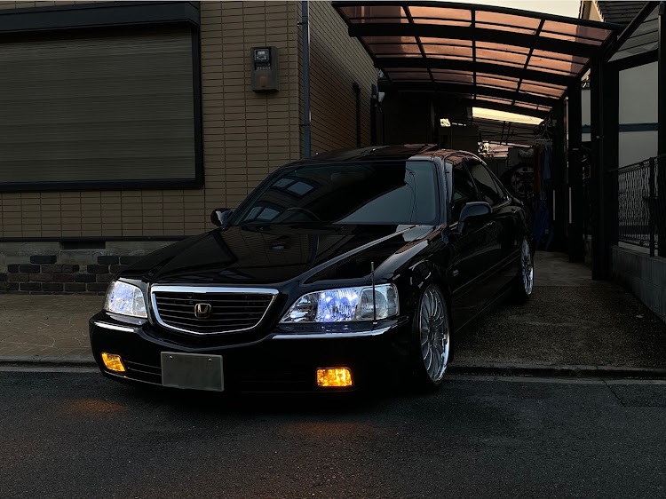 レジェンドのレジェンド KA9・DIY・Carlsson・オイル交換・洗車に関するカスタム事例の投稿画像1枚目