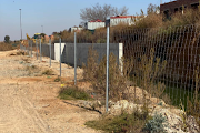 The City of Ekurhuleni has shared images showing the fencing around a social housing project in Wattville before it was stolen. 