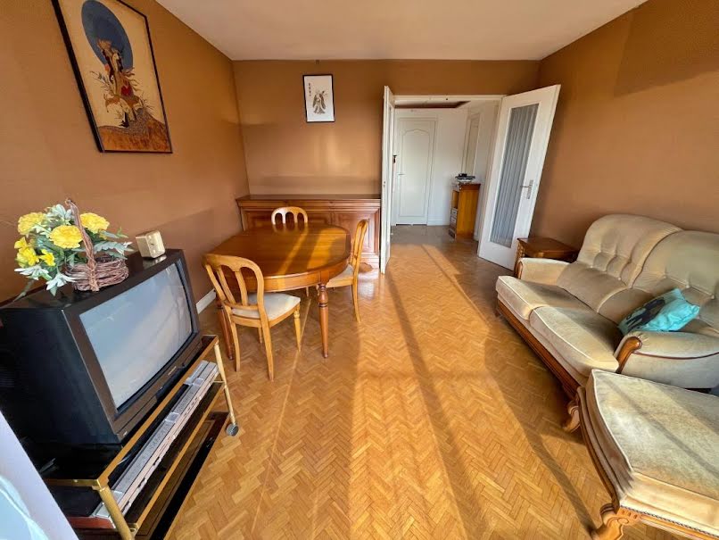 Vente appartement 4 pièces 70 m² à Meudon la foret (92360), 225 000 €