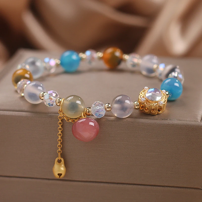 Bracelet femme en agate cœur, style ethnique mode nationale, un bijou unique et élégant pour sublimer votre look et exprimer votre personnalité.