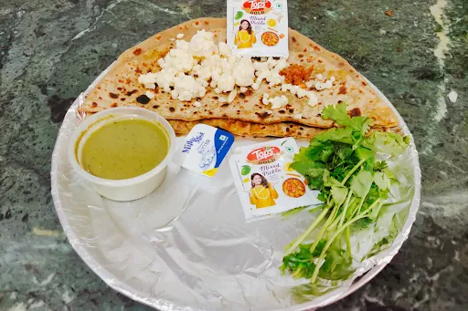 Royal Cheese Achari Paratha